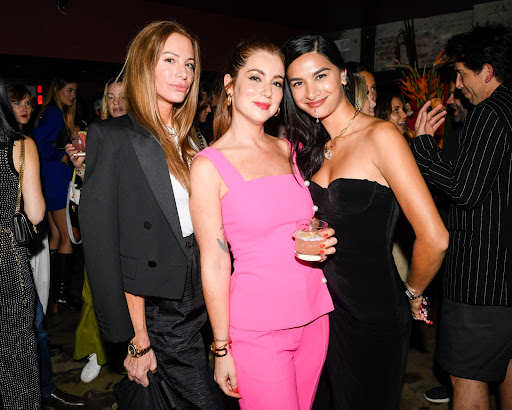 Jennifer Fisher, Jenna Perry, Vesper Ireland